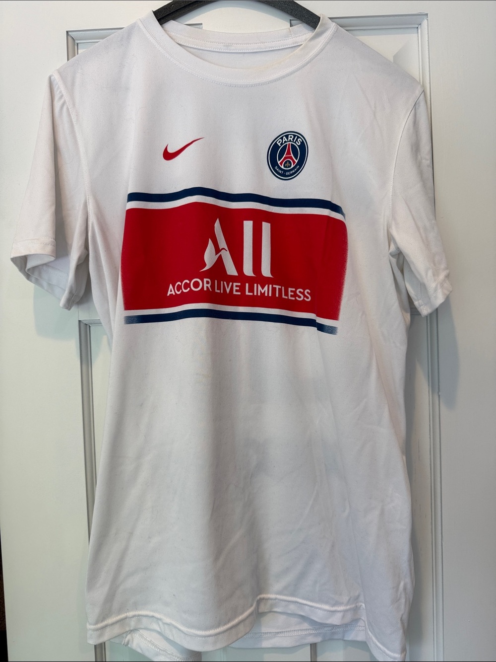 Nike Dri-Fit PSG Short Sleeve Messi Tee. Adult Small